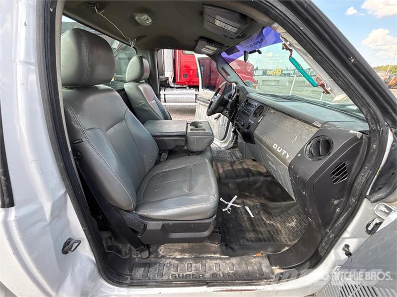 Ford F-250 XL 4x2 Pickup Andere Transporter
