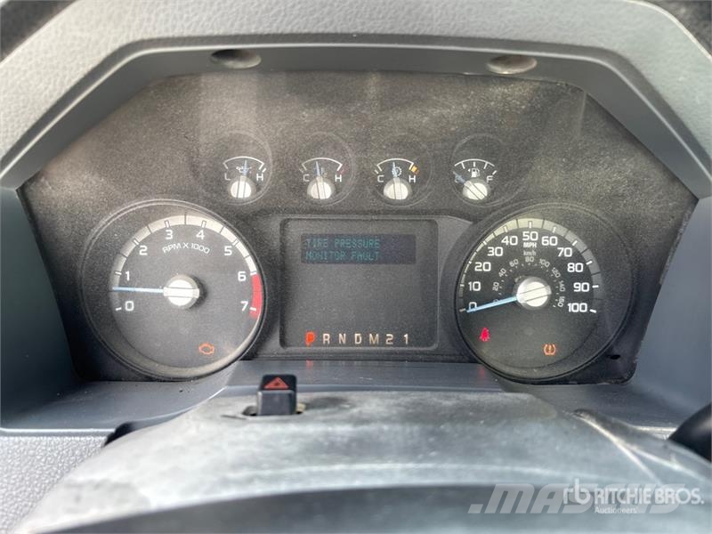 Ford F-250 XL 4x2 Pickup Andere Transporter