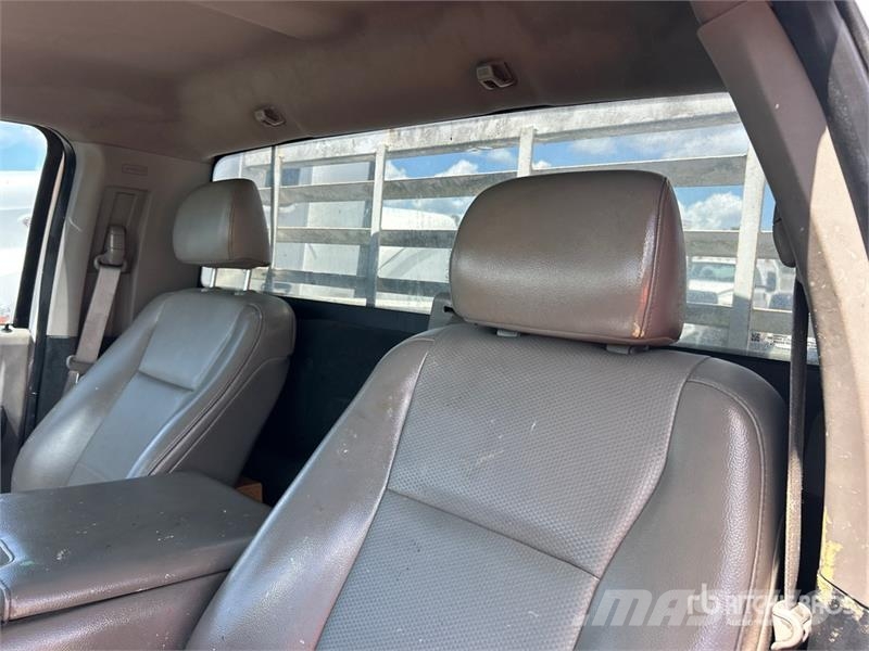 Ford F-250 XL 4x2 Utility Truck Pickup/planbiler