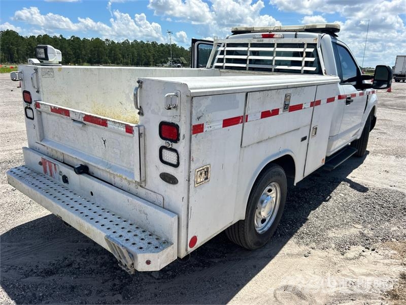 Ford F-250 XL 4x2 Utility Truck Pickup/planbiler