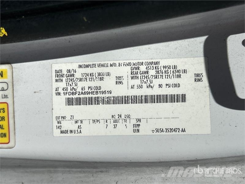 Ford F-250 XL 4x2 Utility Truck Pickup/planbiler