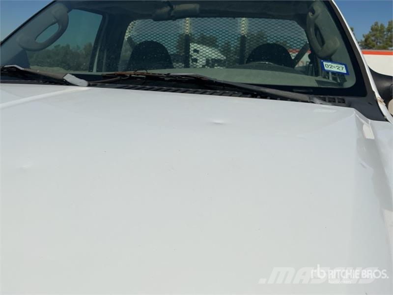 Ford F-250 XL 4x2 Utility Truck 皮卡.傳統半斗卡車/側卸板