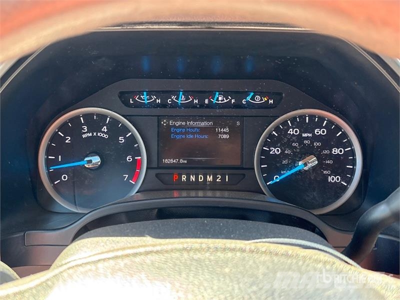 Ford F-250 XL 4x4 Crew Cab Pickup Otras furgonetas