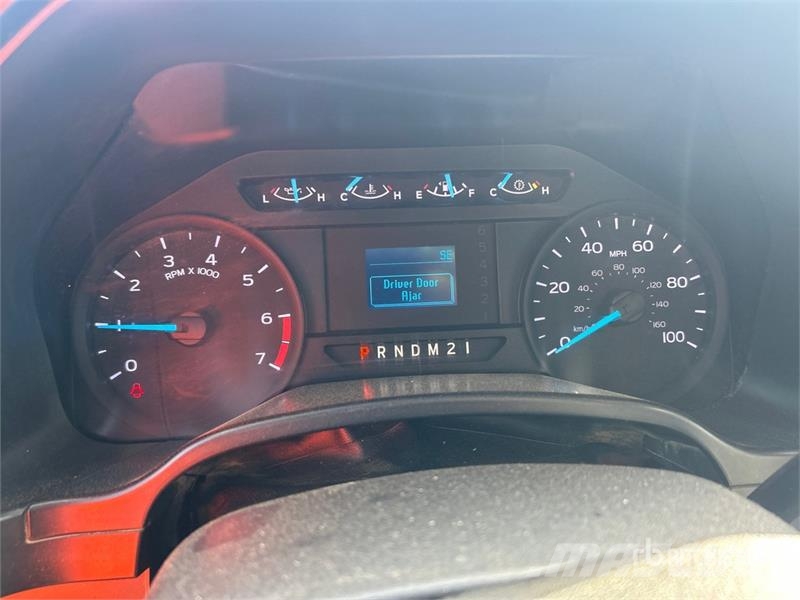 Ford F-250 XL 4x4 Crew Cab Pickup Citi