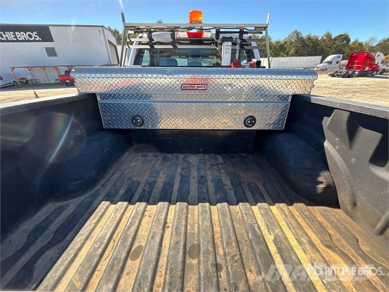 Ford F-250 XL 4x4 Crew Cab Pickup Otras furgonetas