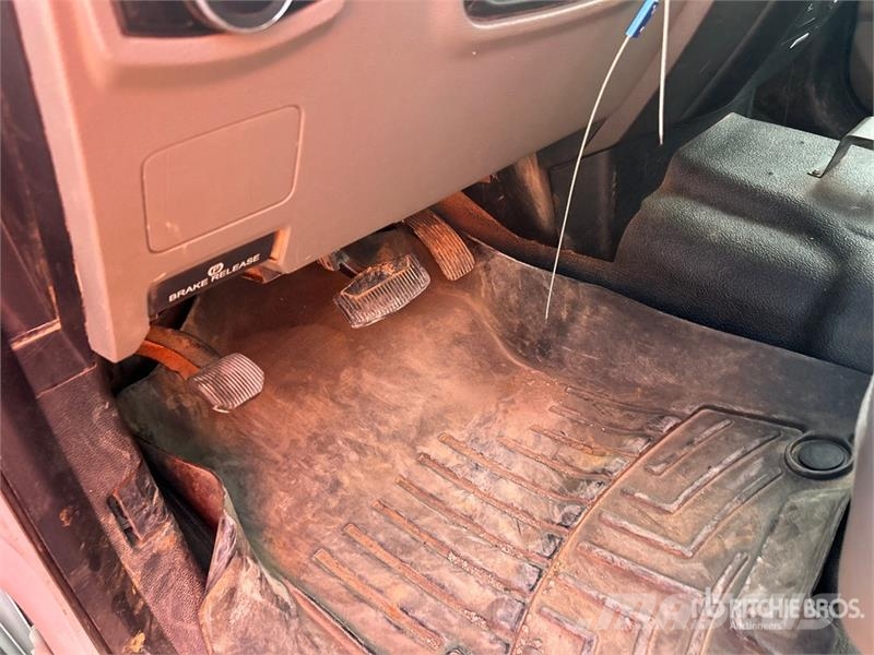 Ford F-250 XL 4x4 Crew Cab Pickup Citi