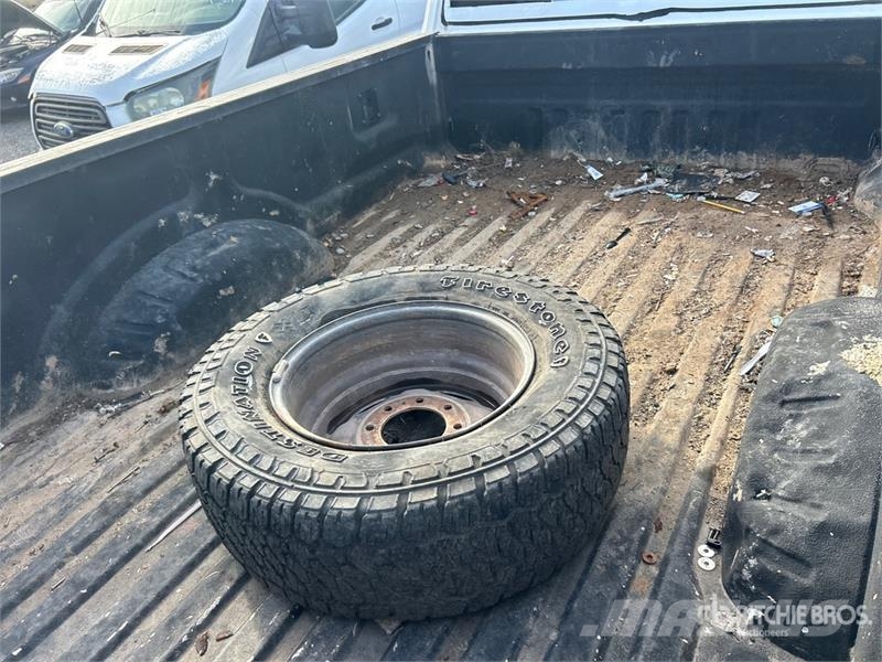Ford F-250 XL 4x4 Crew Cab Pickup (Inoperable) Citi