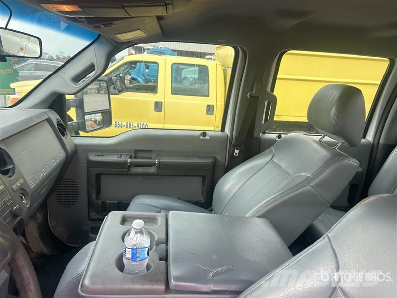 Ford F-250 XL 4x4 Crew Cab Pickup Άλλα Vans