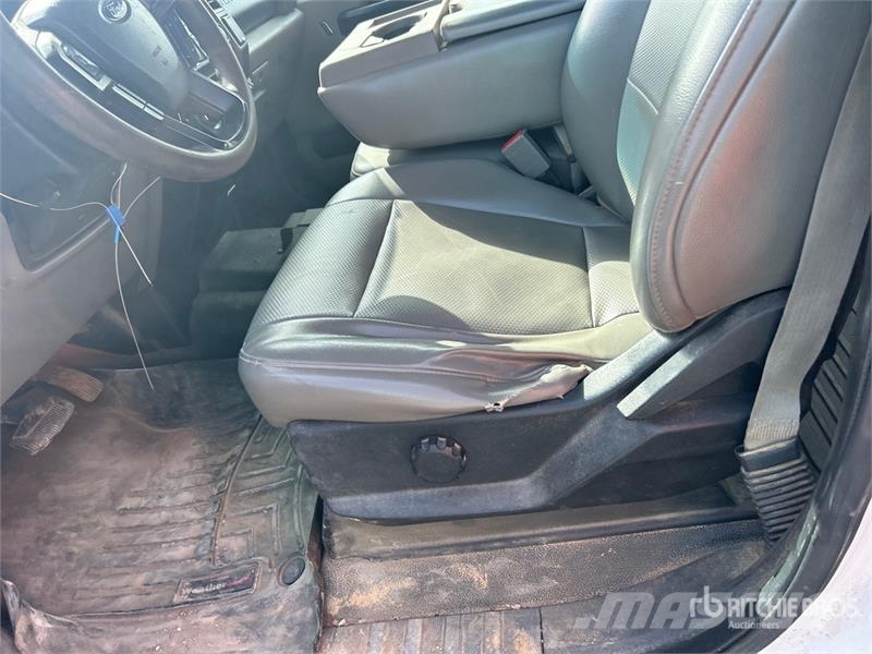 Ford F-250 XL 4x4 Crew Cab Pickup Citi