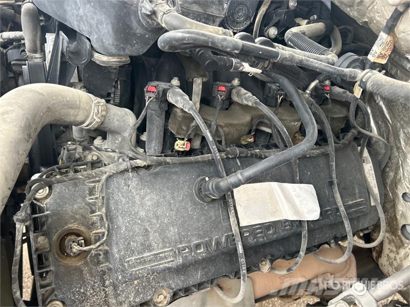 Ford F-250 XL 4x4 Crew Cab Pickup Muu