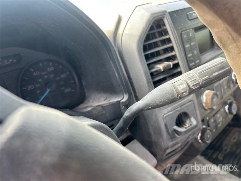 Ford F-250 XL 4x4 Crew Cab Pickup (Inoperable) Citi