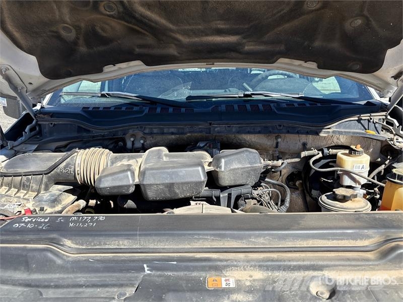 Ford F-250 XL 4x4 Crew Cab Pickup Otras furgonetas
