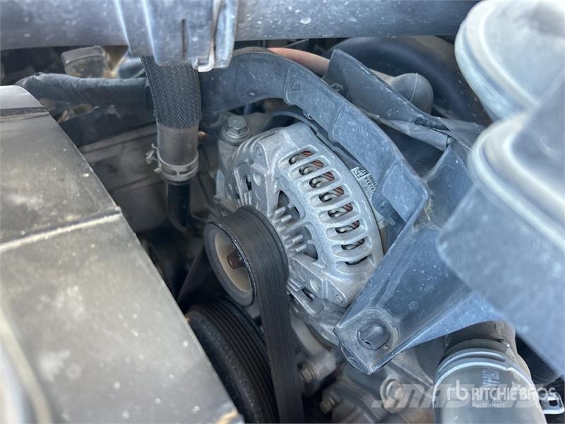Ford F-250 XL 4x4 Extended Cab Pickup Ostalo