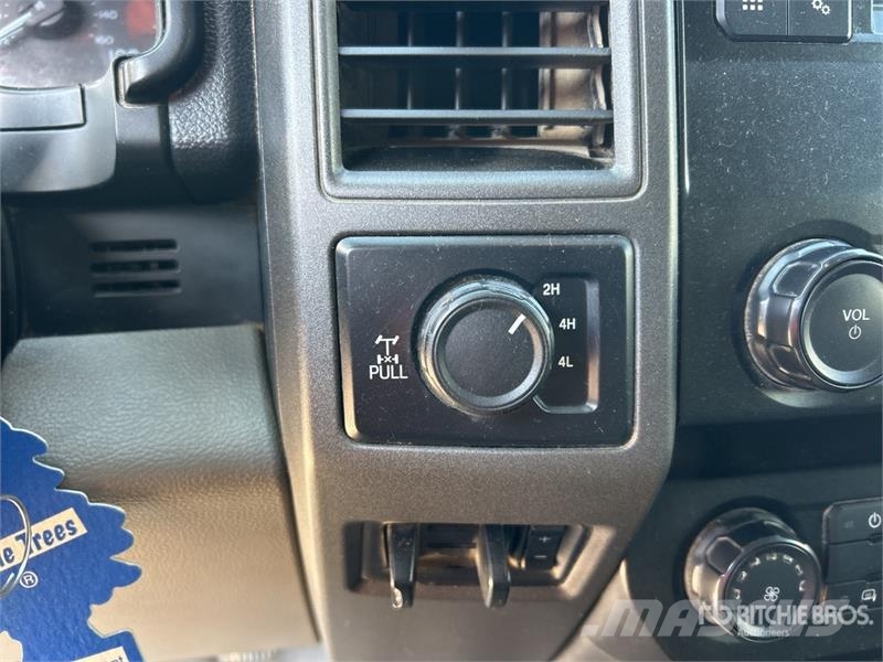 Ford F-250 XL 4x4 Extended Cab Pickup Citi