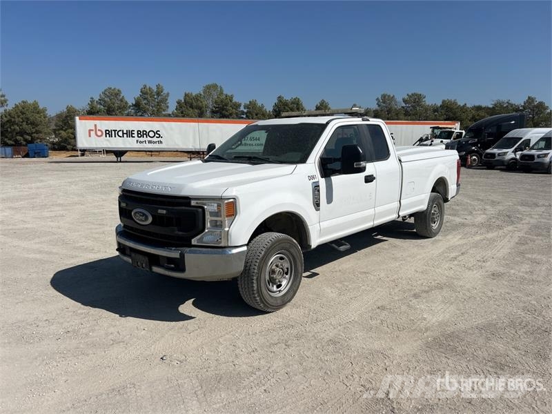 Ford F-250 XL 4x4 Extended Cab Pickup Інше