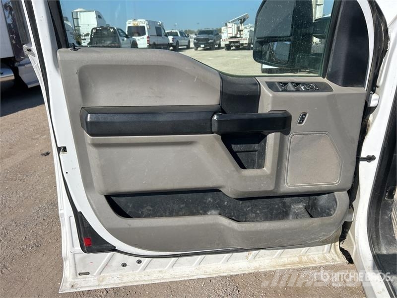 Ford F-250 XL 4x4 Extended Cab Pickup Citi