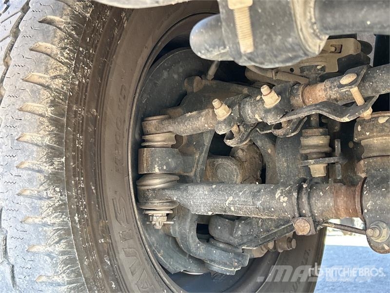 Ford F-250 XL 4x4 Extended Cab Pickup Ostalo