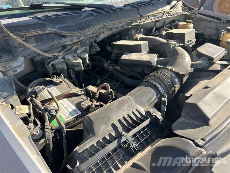 Ford F-250 XL 4x4 Extended Cab Pickup Ostalo