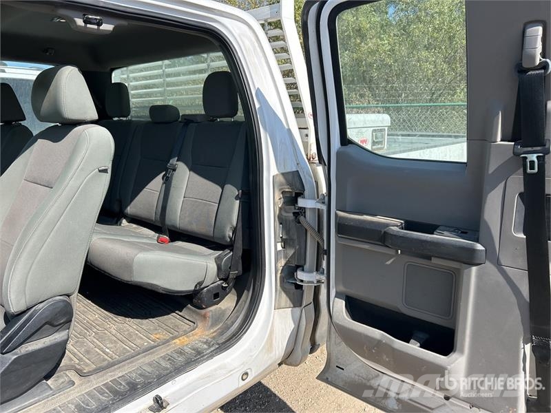 Ford F-250 XL 4x4 Extended Cab Pickup Citi