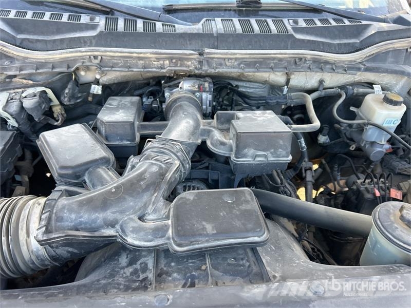 Ford F-250 XL 4x4 Extended Cab Pickup Ostalo