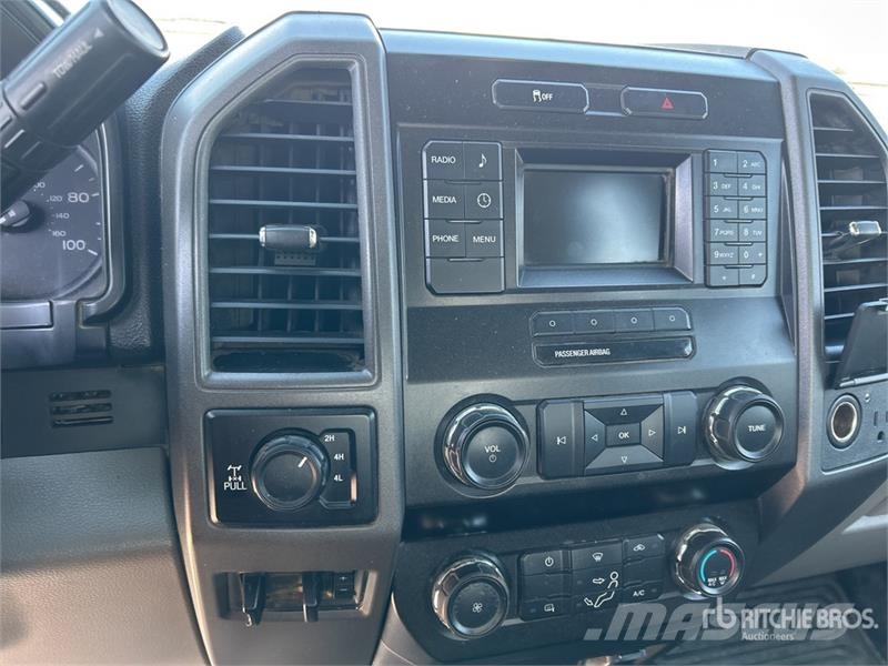 Ford F-250 XL 4x4 Extended Cab Pickup Citi