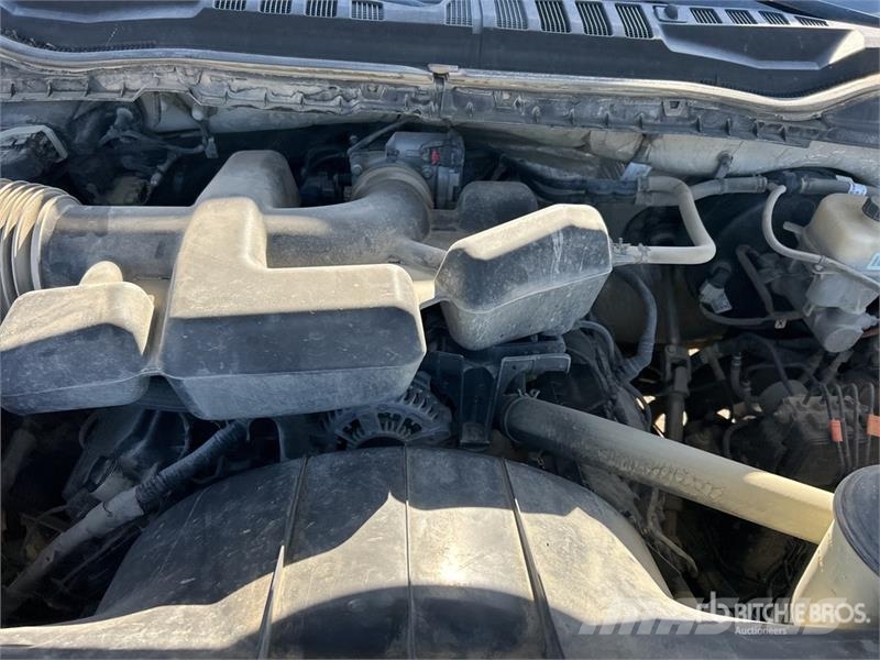Ford F-250 XL 4x4 Extended Cab Pickup Ostalo