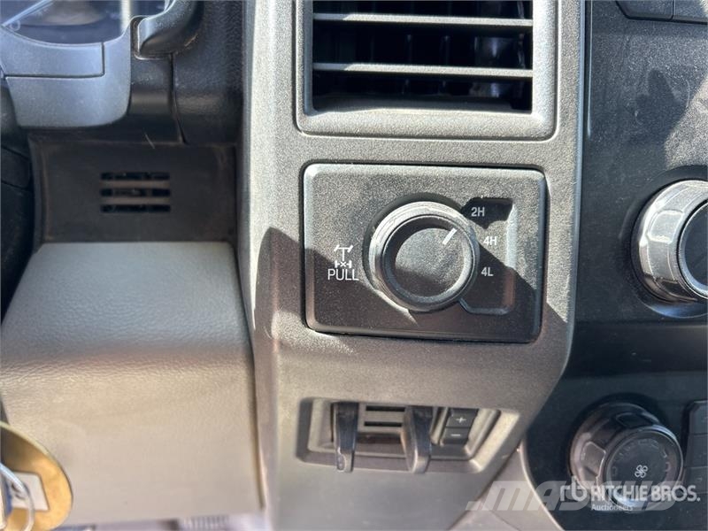 Ford F-250 XL 4x4 Extended Cab Pickup Citi