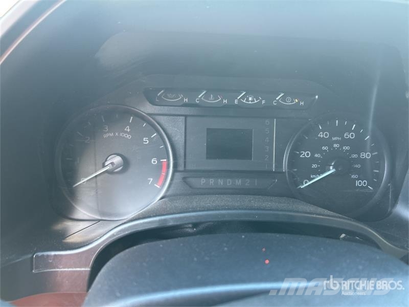 Ford F-250 XL 4x4 Extended Cab Pickup Ostalo