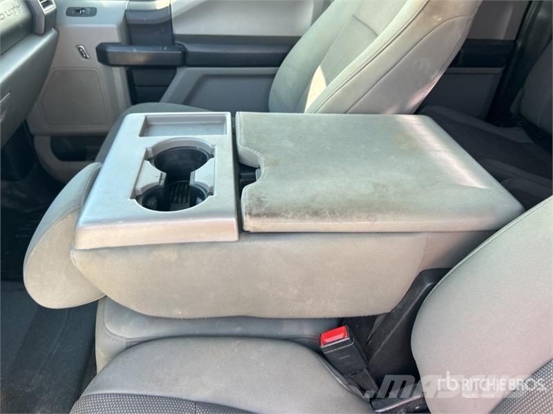 Ford F-250 XL 4x4 Extended Cab Pickup Citi