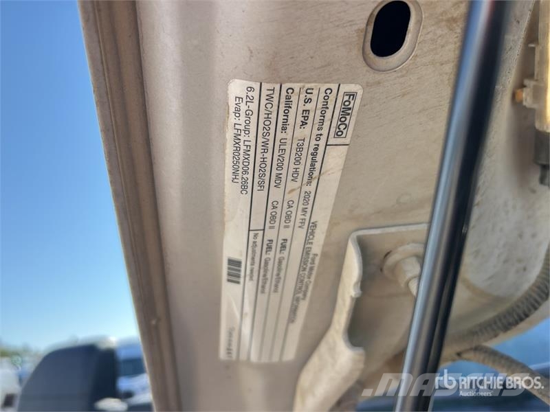 Ford F-250 XL 4x4 Extended Cab Pickup Citi