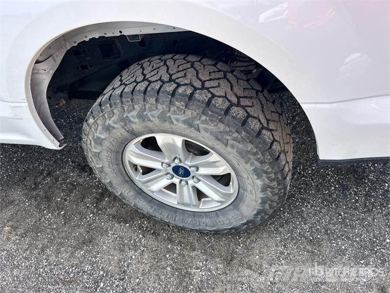 Ford F-250 XL 4x4 Extended Cab Pickup 其他