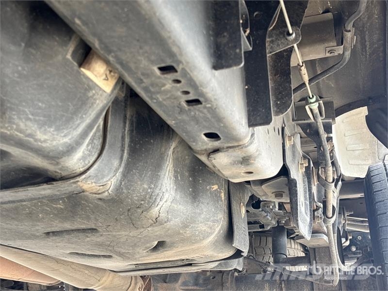 Ford F-250 XL 4x4 Extended Cab Pickup أخرى