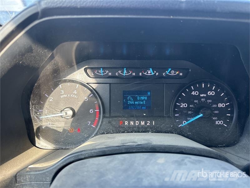 Ford F-250 XL 4x4 Extended Cab Pickup Ostalo
