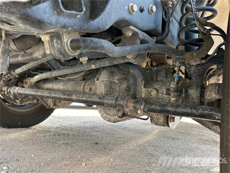 Ford F-250 XL 4x4 Extended Cab Pickup Ostalo