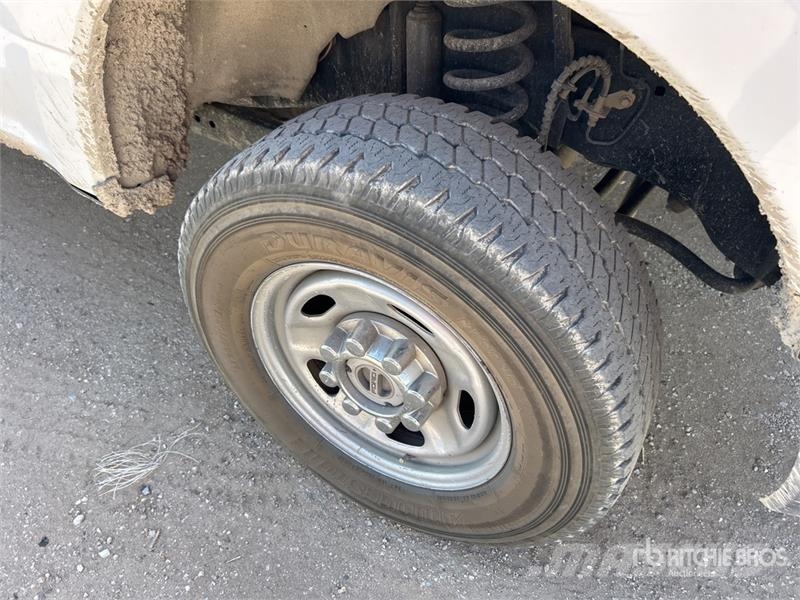 Ford F-250 XL 4x4 Extended Cab Pickup Citi