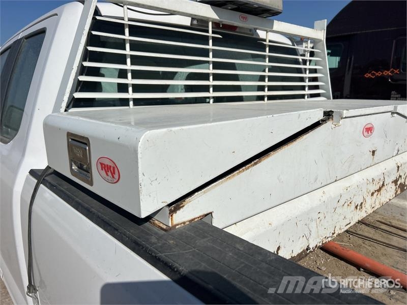 Ford F-250 XL 4x4 Extended Cab Pickup Citi