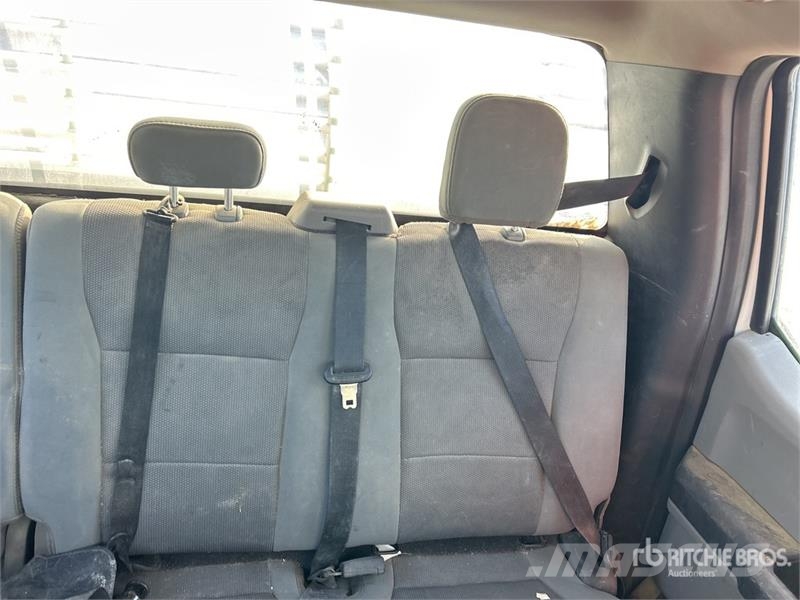 Ford F-250 XL 4x4 Extended Cab Pickup Ostalo