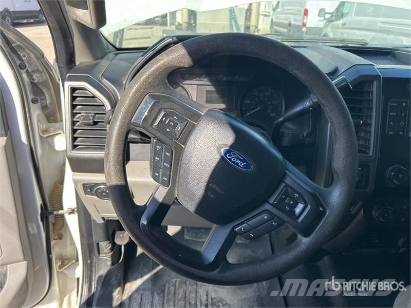 Ford F-250 XL 4x4 Extended Cab Pickup Citi