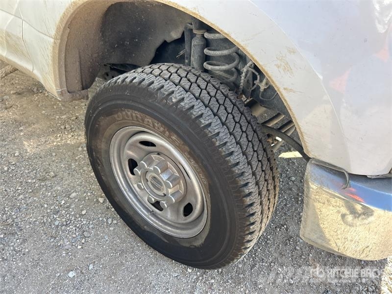 Ford F-250 XL 4x4 Extended Cab Pickup Citi