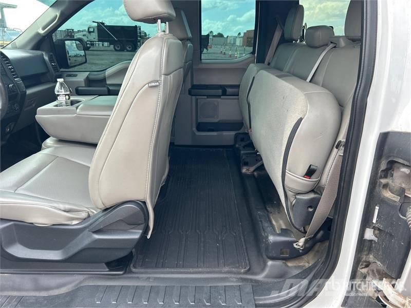 Ford F-250 XL 4x4 Extended Cab Pickup 其他