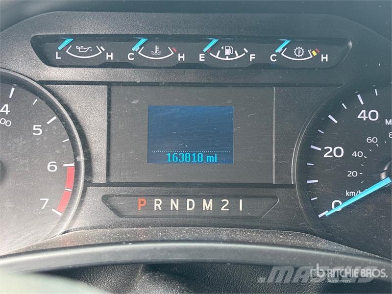 Ford F-250 XL 4x4 Extended Cab Pickup أخرى