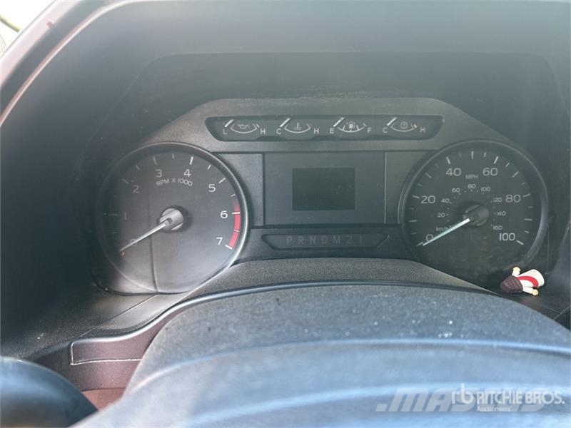 Ford F-250 XL 4x4 Extended Cab Pickup Ostalo