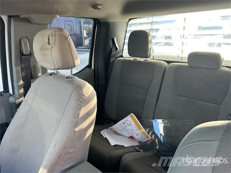 Ford F-250 XL 4x4 Extended Cab Pickup Ostalo