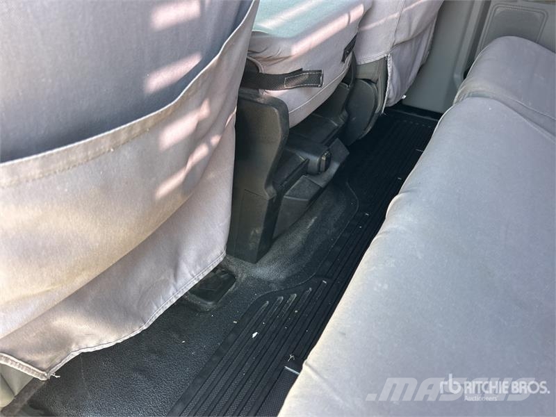 Ford F-250 XL 4x4 Extended Cab Pickup Ostalo