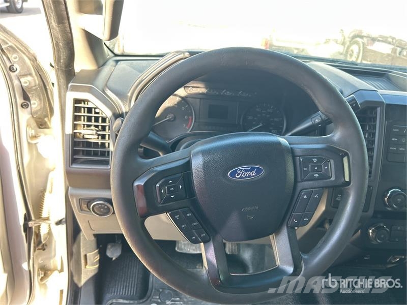 Ford F-250 XL 4x4 Extended Cab Pickup Ostalo