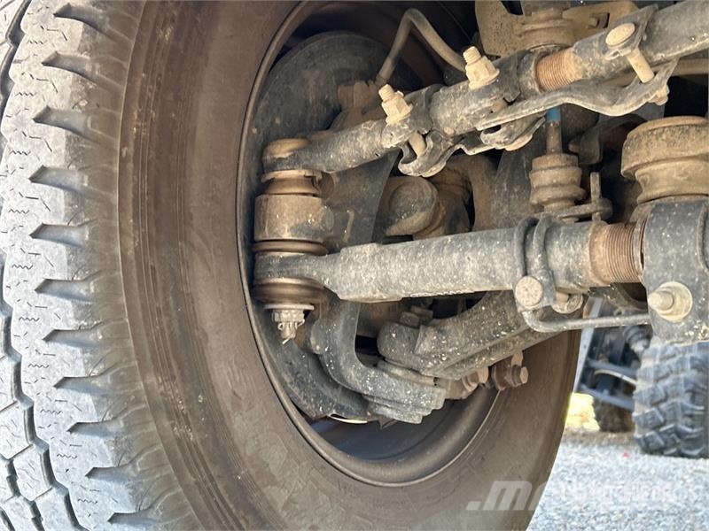 Ford F-250 XL 4x4 Extended Cab Pickup Інше