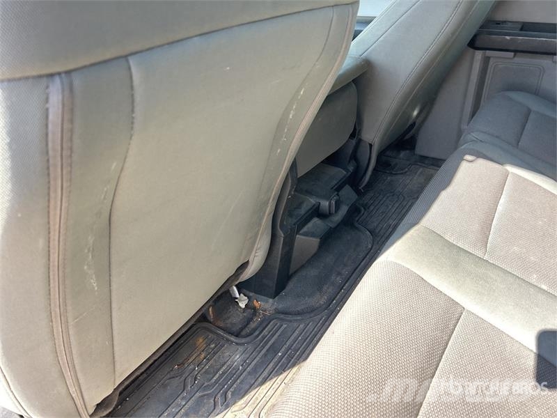 Ford F-250 XL 4x4 Extended Cab Pickup Citi