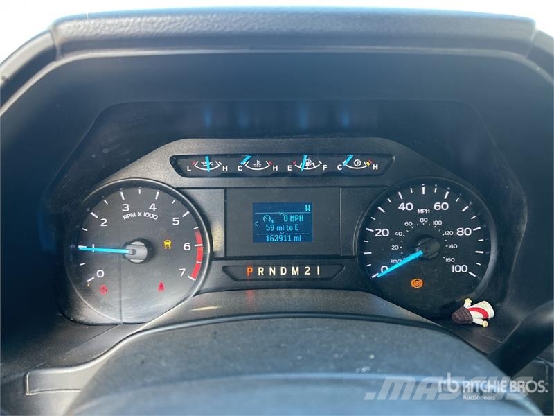 Ford F-250 XL 4x4 Extended Cab Pickup Ostalo