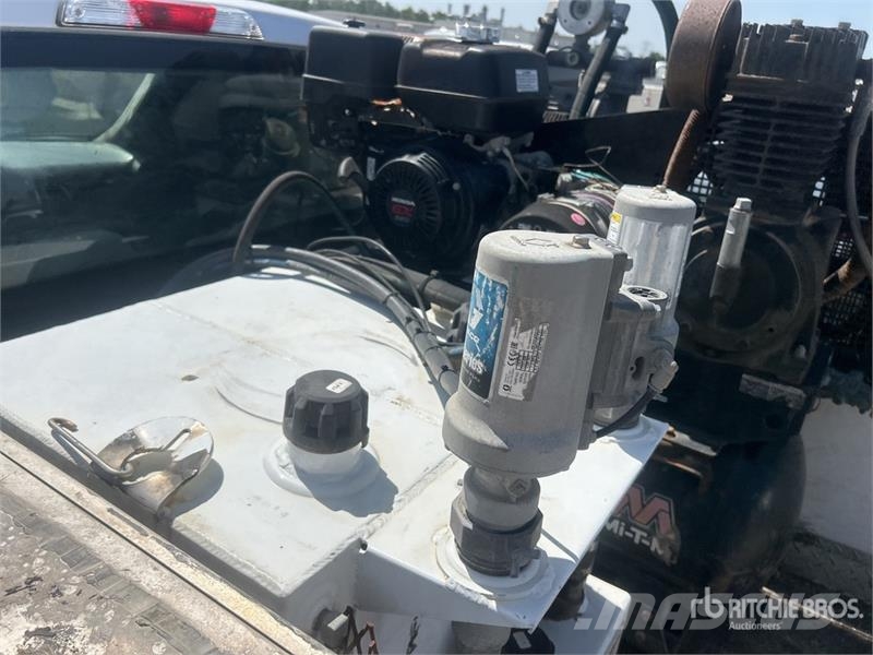 Ford F-250 XL 4x4 Service Truck Kommunalt / generelt kjøretøy