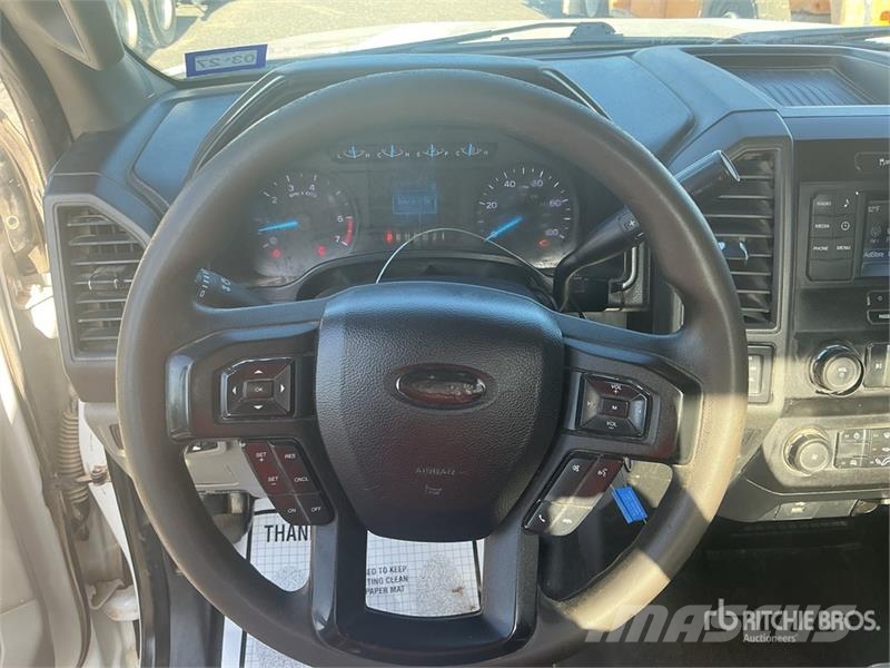Ford F-250 XL 4x4 Service Truck Kommunalt / generelt kjøretøy